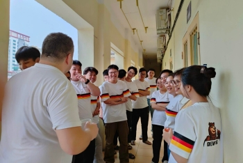 SINH VIÊN VIỆT NAM Ở ĐỨC - KHÓ KHĂN KHI HOÀ NHẬP VÀ CÁCH VƯỢT QUA.